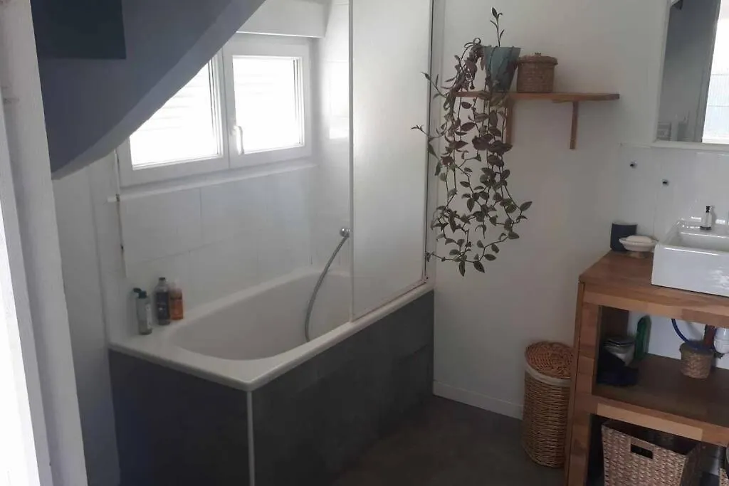 Maison De Vacances A Proximite Des Plages. Cléder Сasa de vacaciones